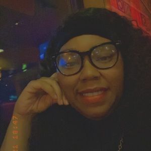 Meet your Posher, Sierra